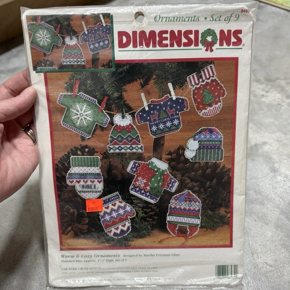 Dimensions Warm & Cozy Ornaments Set Of 9 Counted Cross Stitch Kit #8489 1986